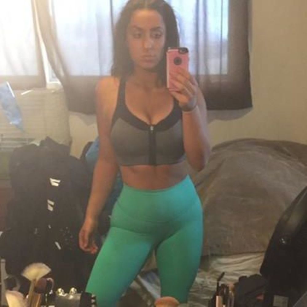 Meet your Posher, Natalie